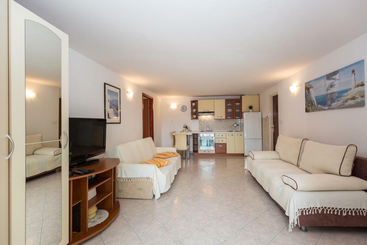Beach Apartment M & B Poljana  Екстериор снимка